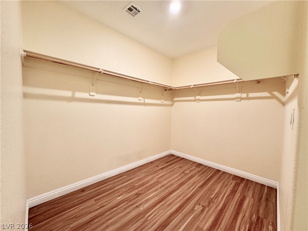 6088 Castle Gardens Avenue Las Vegas NV 89130