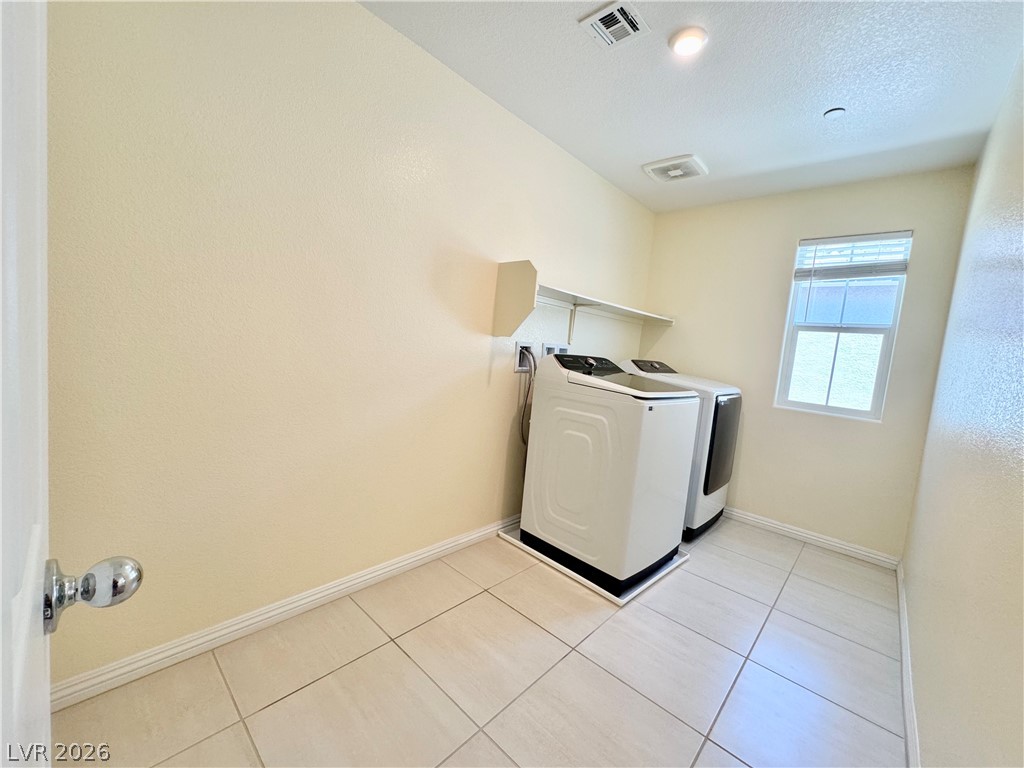 6088 Castle Gardens Avenue Las Vegas NV 89130