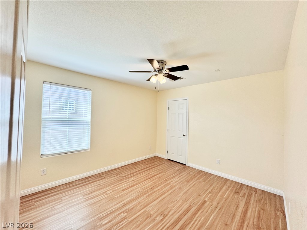 6088 Castle Gardens Avenue Las Vegas NV 89130