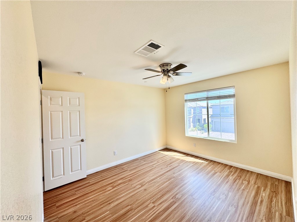 6088 Castle Gardens Avenue Las Vegas NV 89130