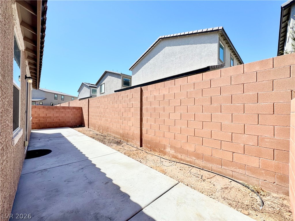 6088 Castle Gardens Avenue Las Vegas NV 89130
