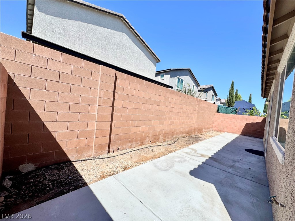 6088 Castle Gardens Avenue Las Vegas NV 89130