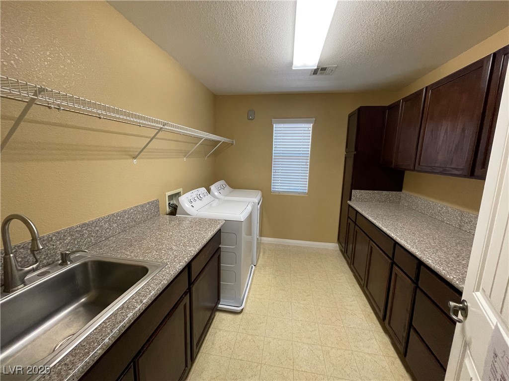 9072 Sendero Avenue Las Vegas NV 89178