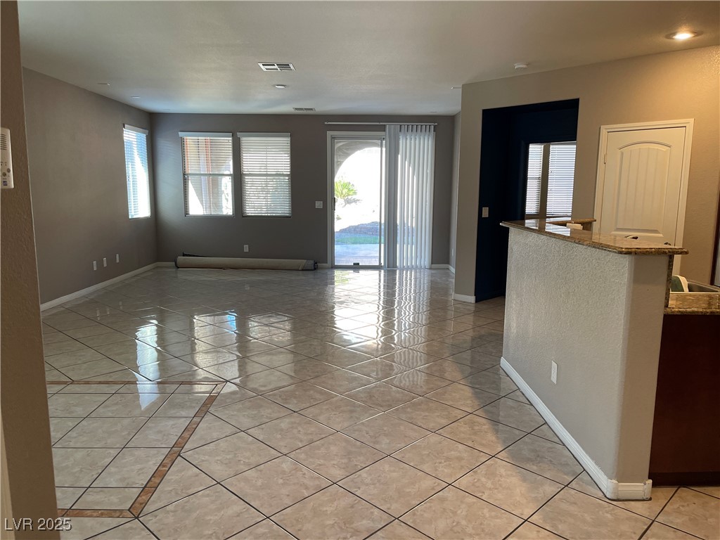 9072 Sendero Avenue Las Vegas NV 89178