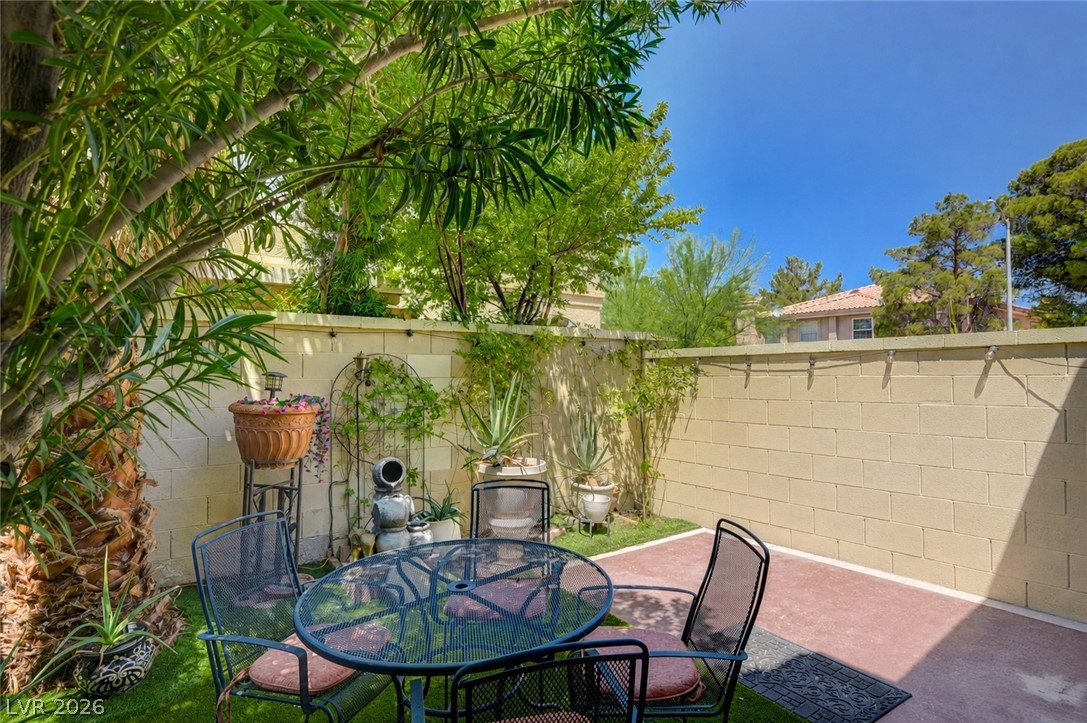 2837 Shannon Cove Drive Henderson NV 89074