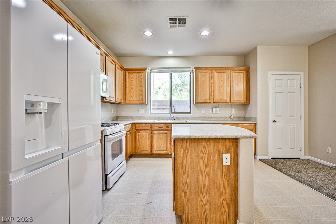 8022 Diamond Gorge Road Las Vegas NV 89178