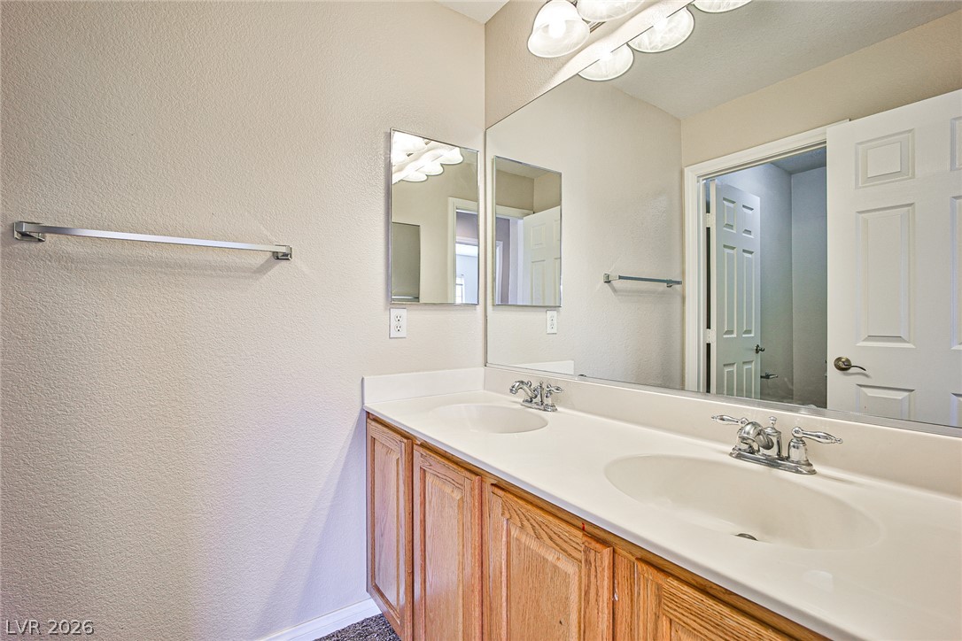 8022 Diamond Gorge Road Las Vegas NV 89178
