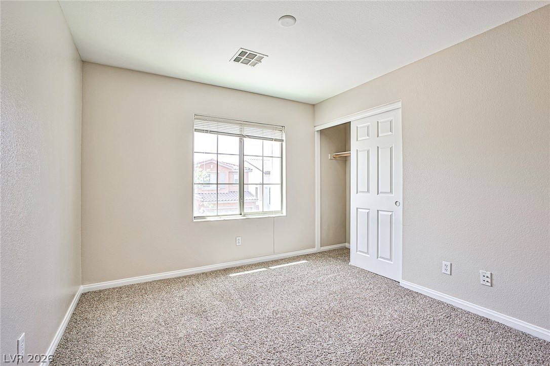 8022 Diamond Gorge Road Las Vegas NV 89178