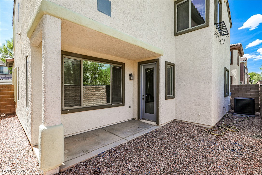 8022 Diamond Gorge Road Las Vegas NV 89178