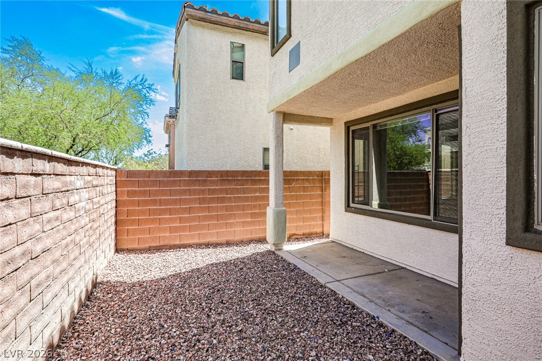 8022 Diamond Gorge Road Las Vegas NV 89178
