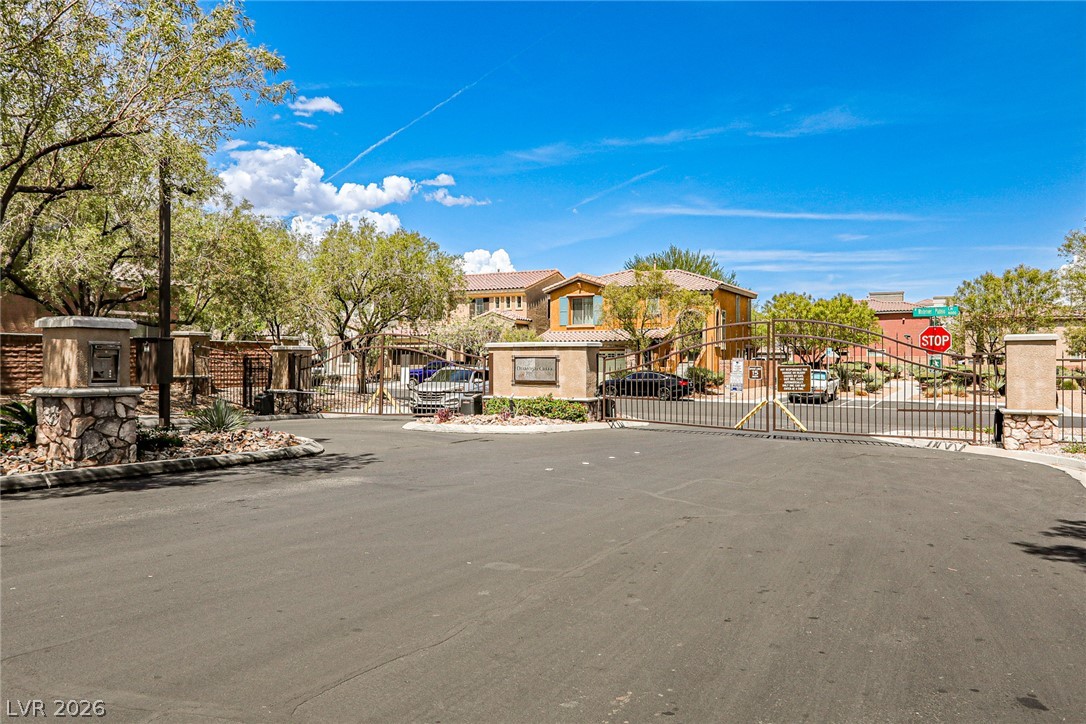 8022 Diamond Gorge Road Las Vegas NV 89178
