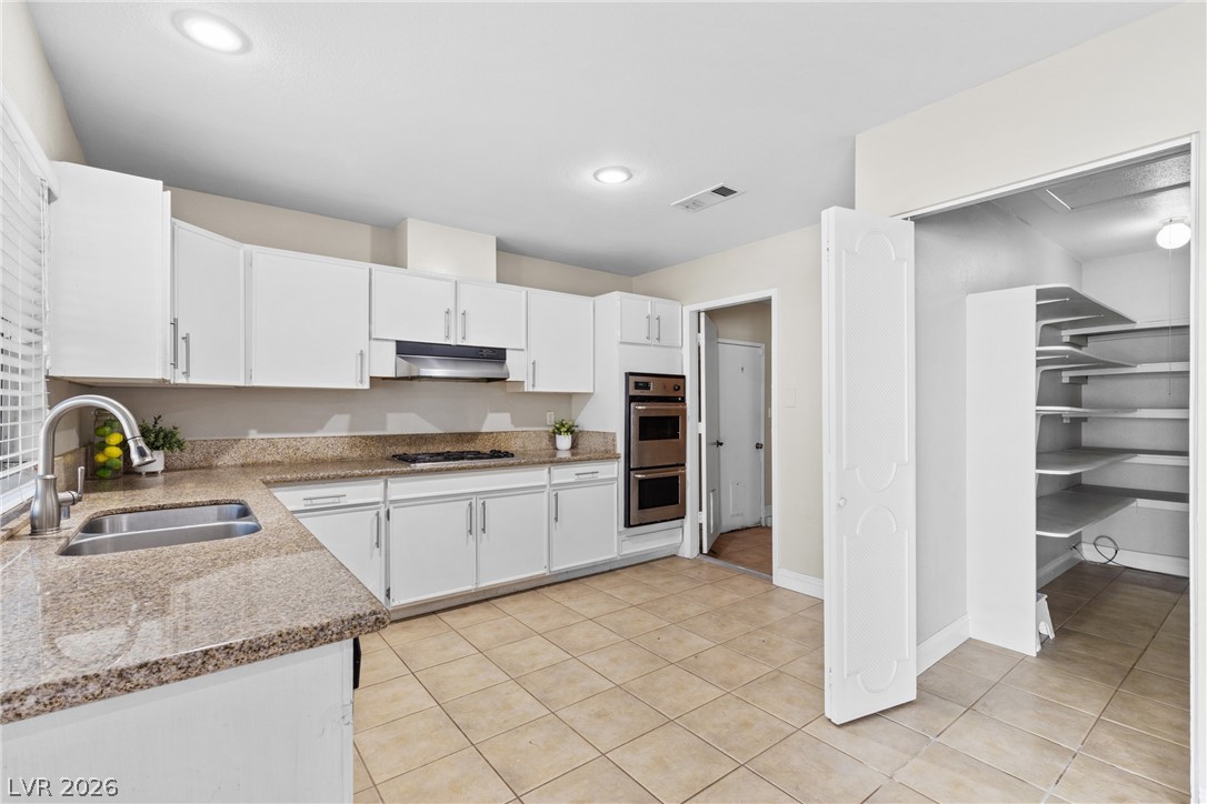 800 Vincent Way Las Vegas NV 89145