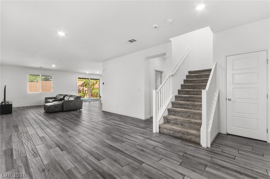 186 Viento Ridge Street Henderson NV 89012