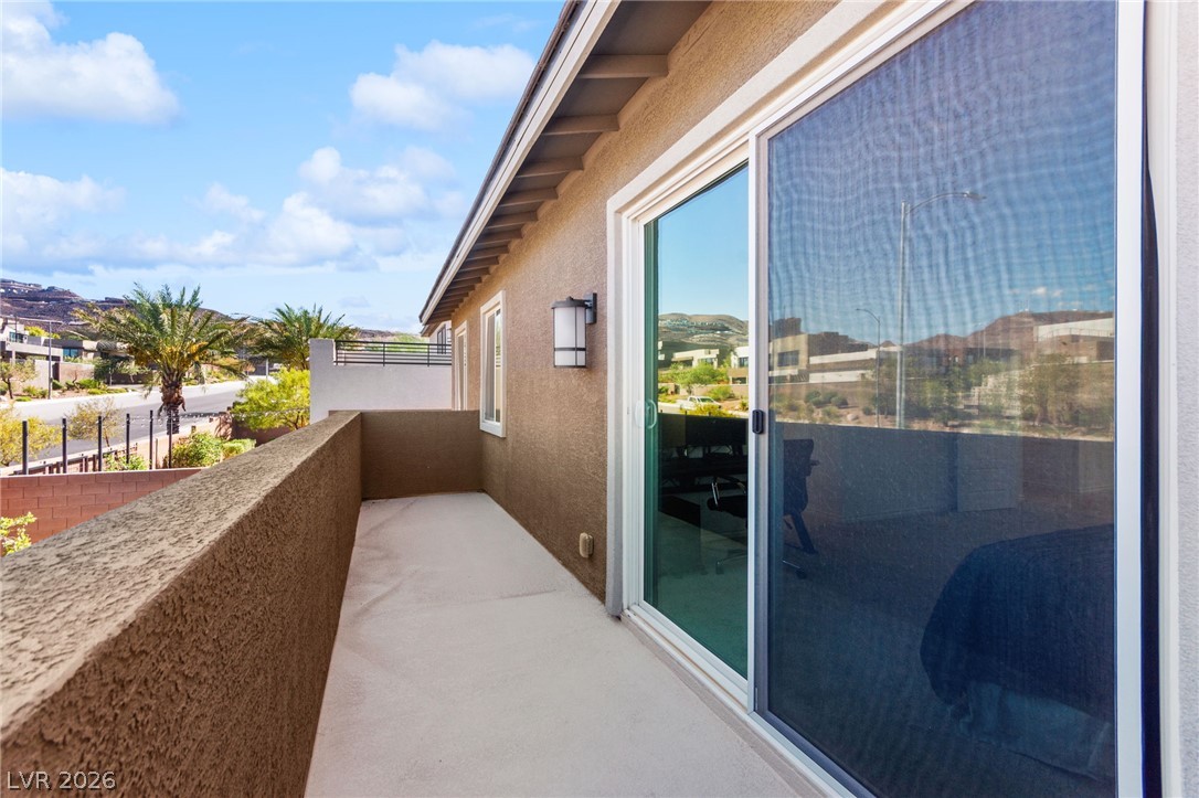 186 Viento Ridge Street Henderson NV 89012