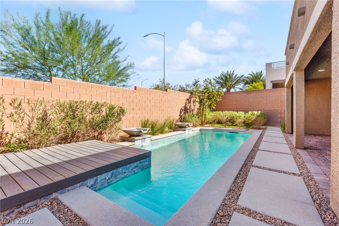 186 Viento Ridge Street Henderson NV 89012