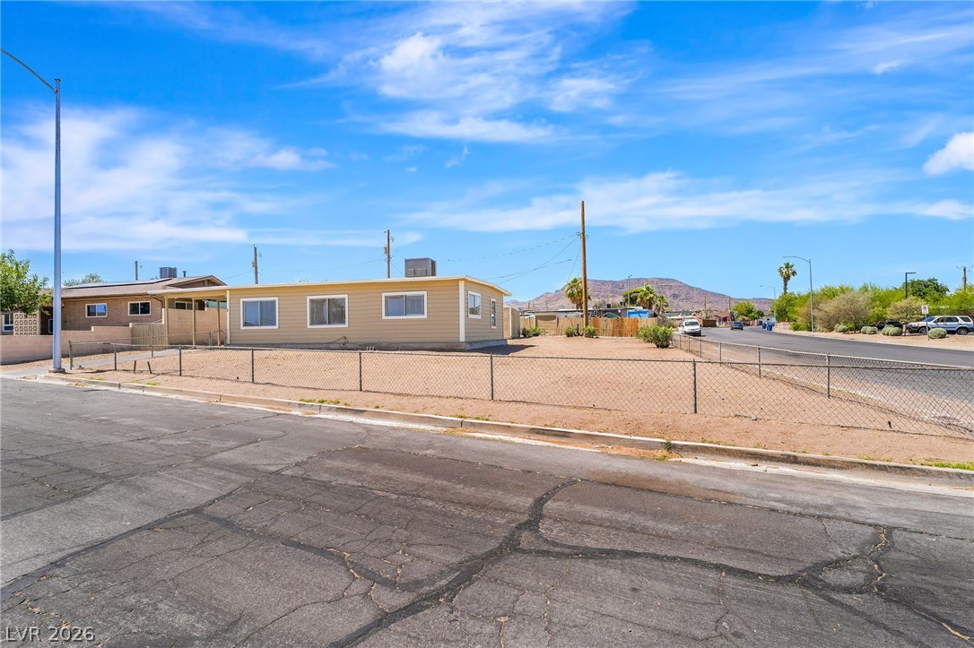 2 California Way Henderson NV 89015