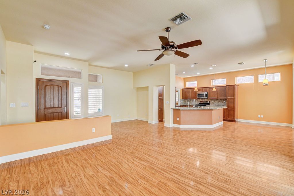 10324 Georgetown Place Las Vegas NV 89134