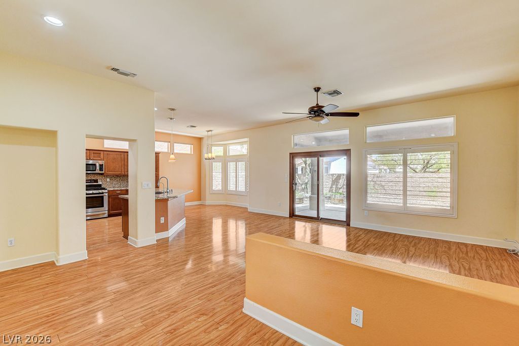 10324 Georgetown Place Las Vegas NV 89134