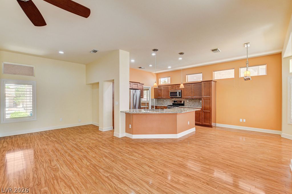 10324 Georgetown Place Las Vegas NV 89134
