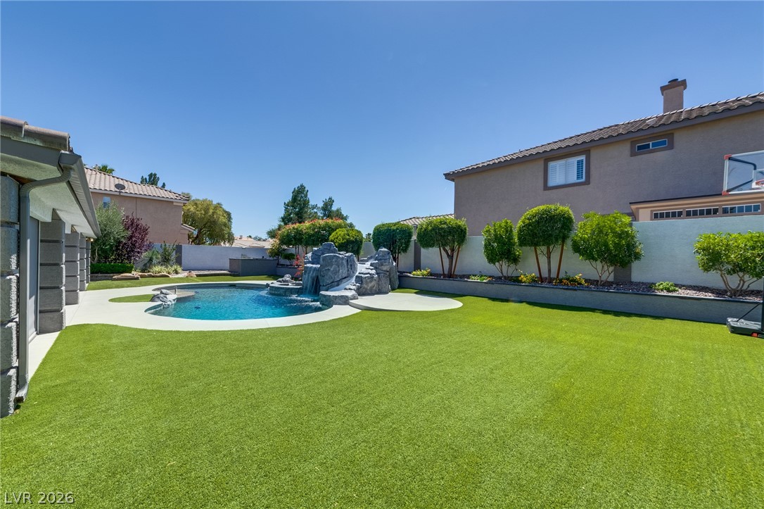 9455 Green Hunter Street Las Vegas NV 89123