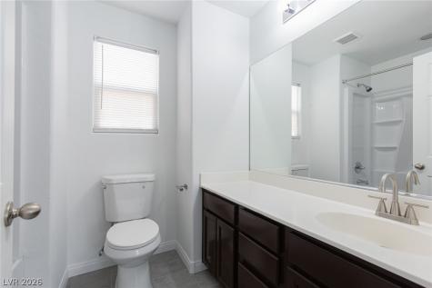9124 Kentwell Avenue Las Vegas NV 89149