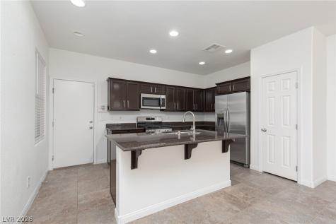 9124 Kentwell Avenue Las Vegas NV 89149