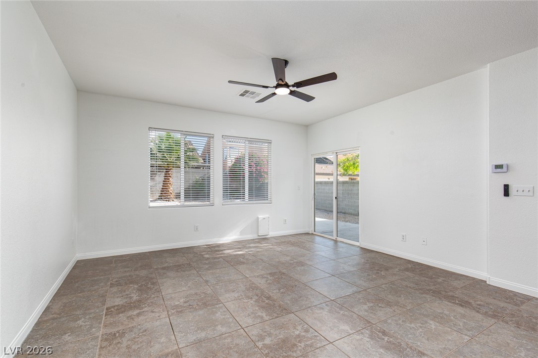 9124 Kentwell Avenue Las Vegas NV 89149