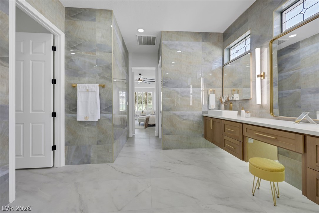 5015 Rivedro Street Las Vegas NV 89135