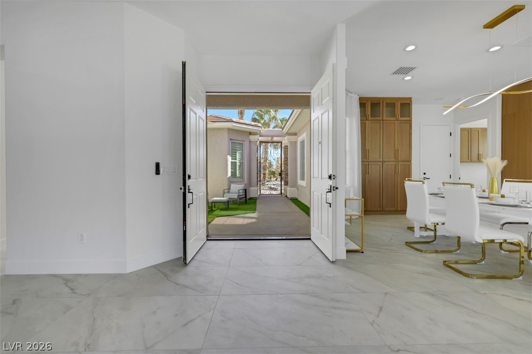 5015 Rivedro Street Las Vegas NV 89135