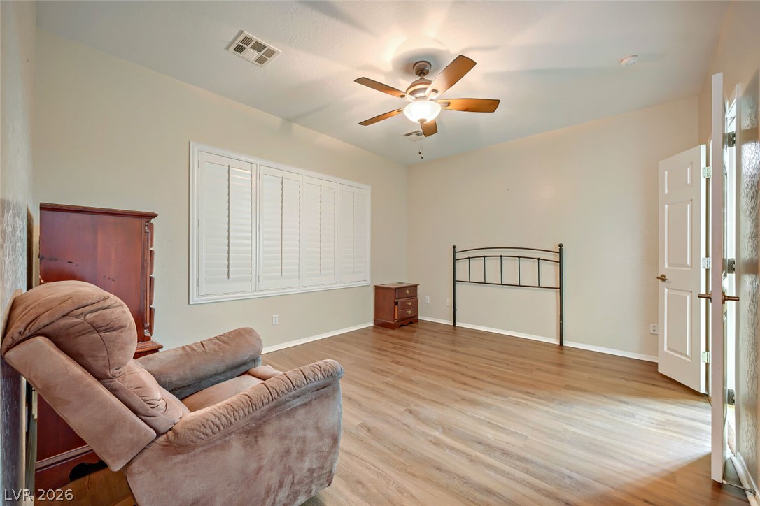 6145 Wheat Penny Avenue Las Vegas NV 89122