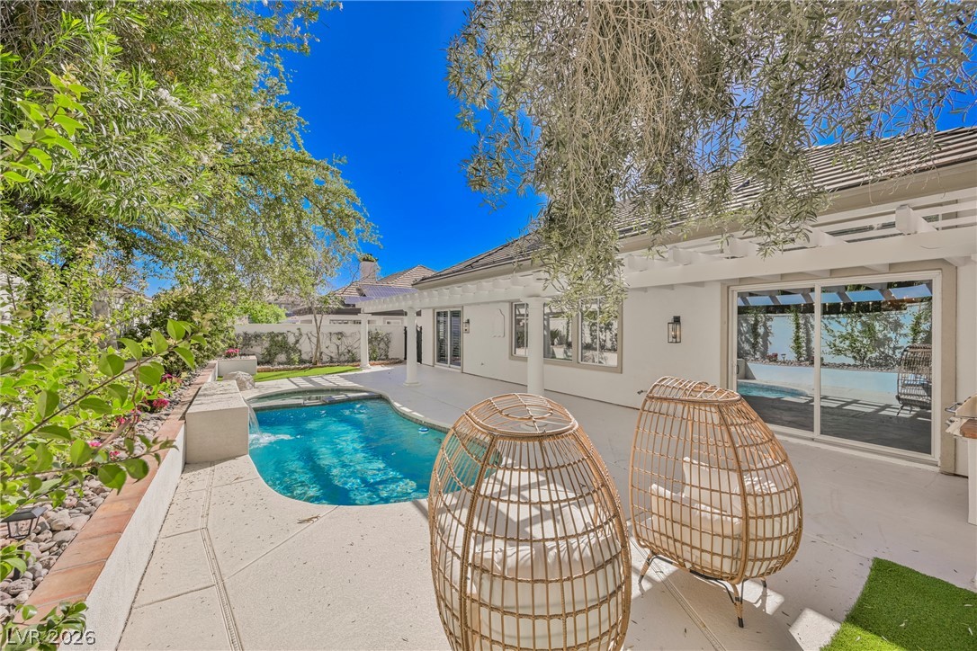 925 Granger Farm Way Las Vegas NV 89145