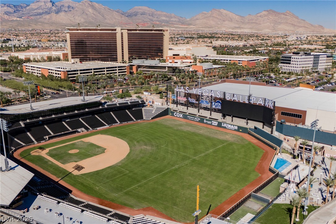 925 Granger Farm Way Las Vegas NV 89145