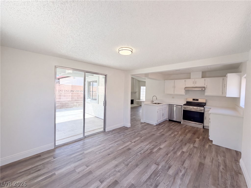 2304 Sabroso Street Las Vegas NV 89156