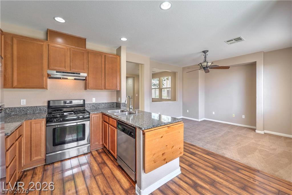 9188 Red Knoll Street Las Vegas NV 89113
