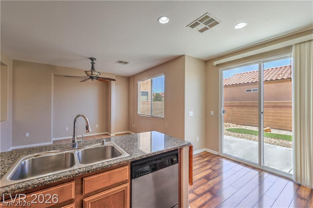 9188 Red Knoll Street Las Vegas NV 89113