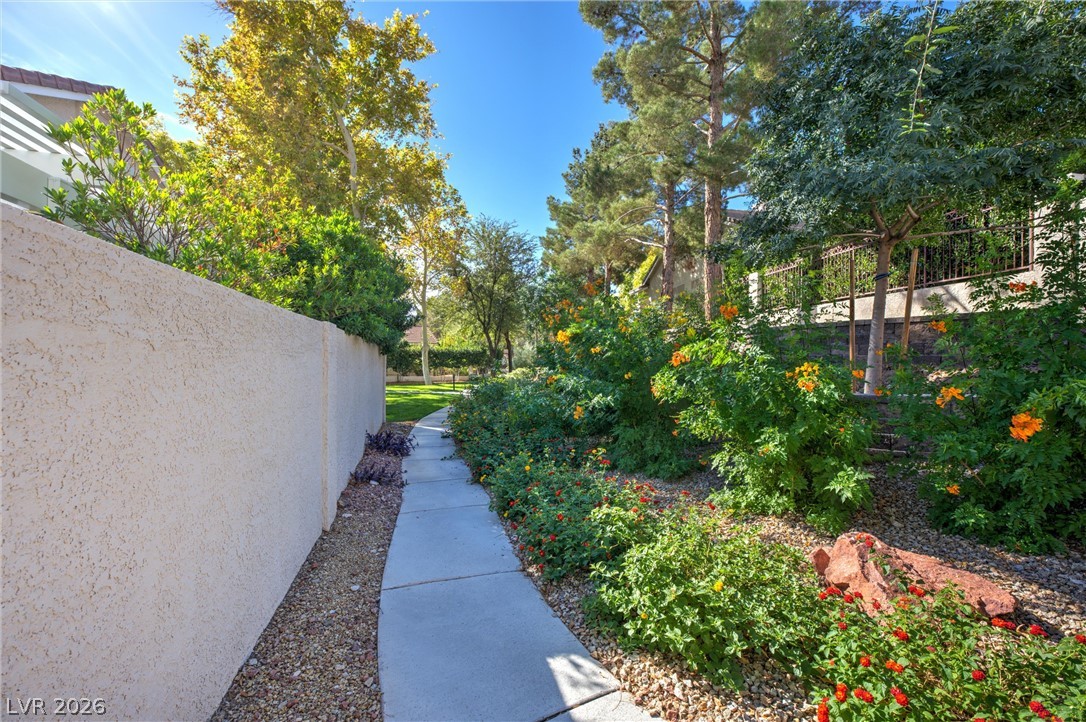 10328 South Summer River Avenue Las Vegas NV 89144