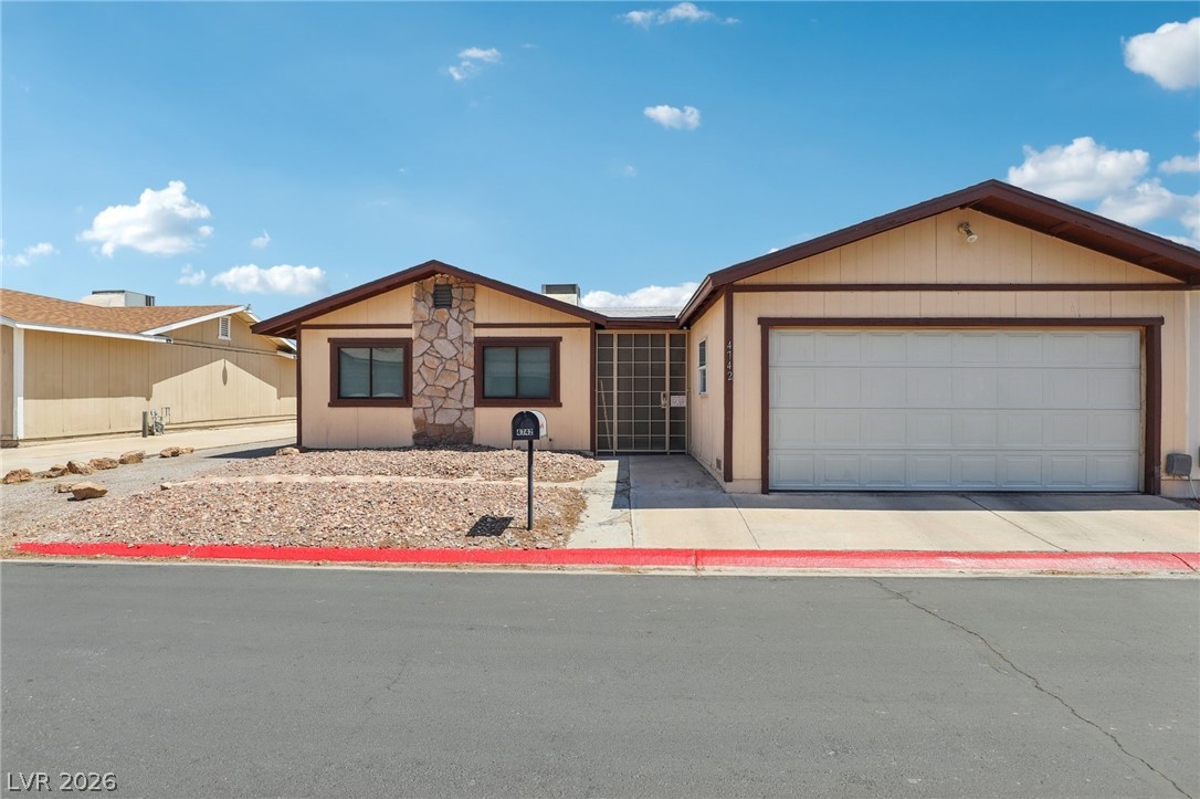 4742 Tierra Verde Street Las Vegas NV 89122