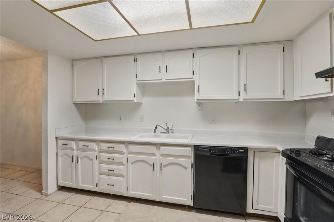 4742 Tierra Verde Street Las Vegas NV 89122