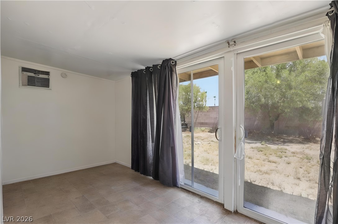 4742 Tierra Verde Street Las Vegas NV 89122
