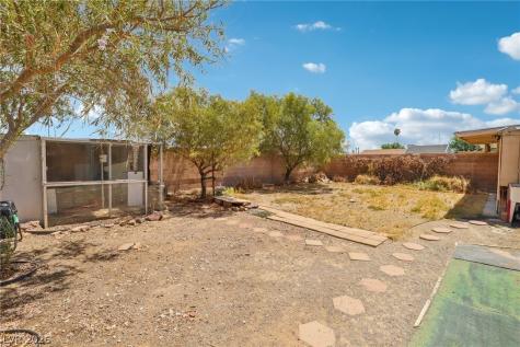 4742 Tierra Verde Street Las Vegas NV 89122