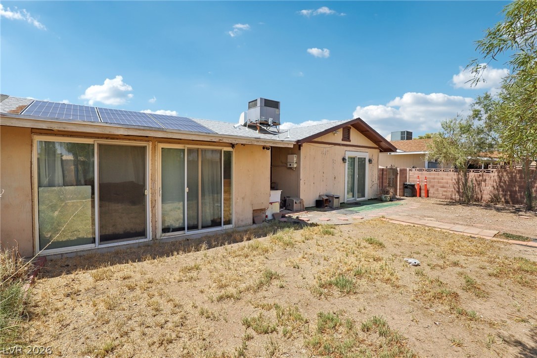 4742 Tierra Verde Street Las Vegas NV 89122