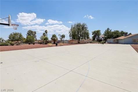 4742 Tierra Verde Street Las Vegas NV 89122