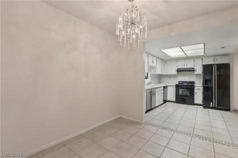 4742 Tierra Verde Street Las Vegas NV 89122