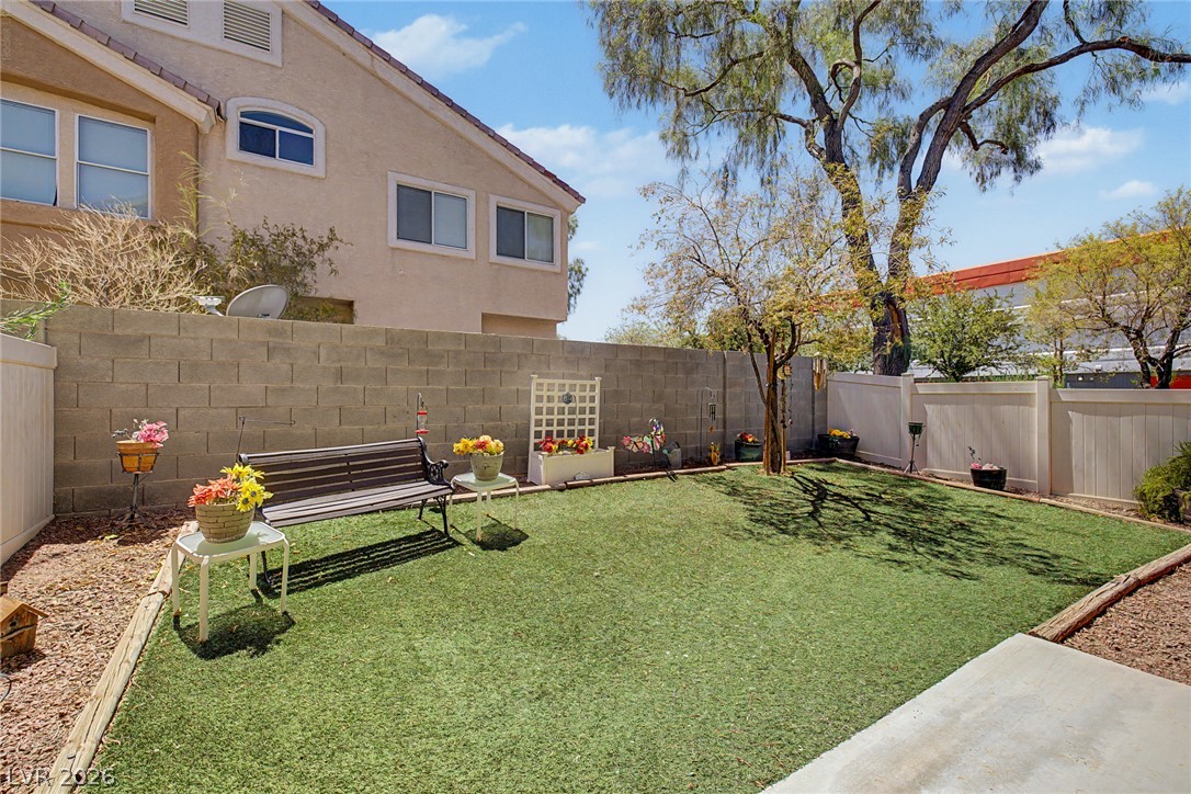 6041 Turning Spoke Trail 102 Henderson NV 89011