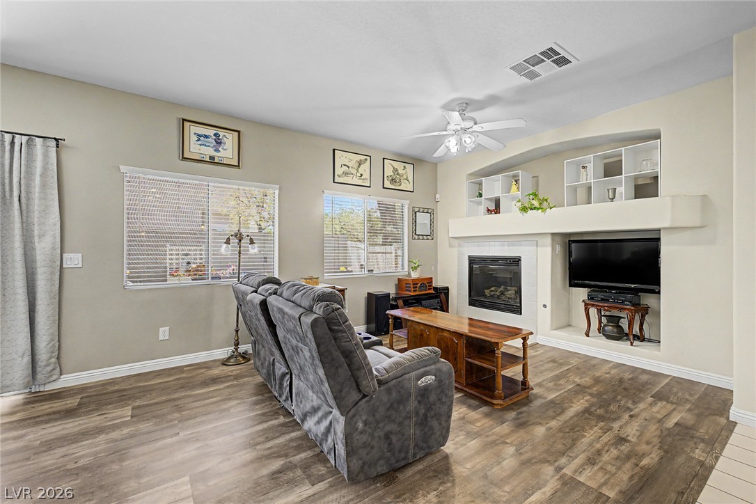 6041 Turning Spoke Trail 102 Henderson NV 89011