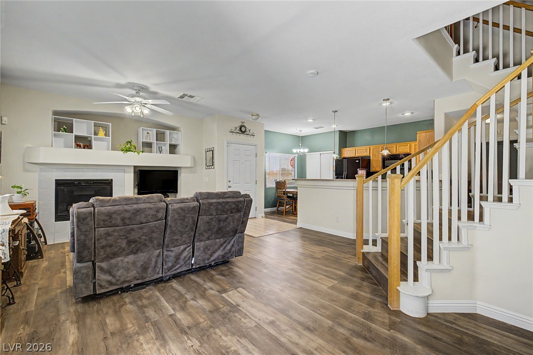 6041 Turning Spoke Trail 102 Henderson NV 89011