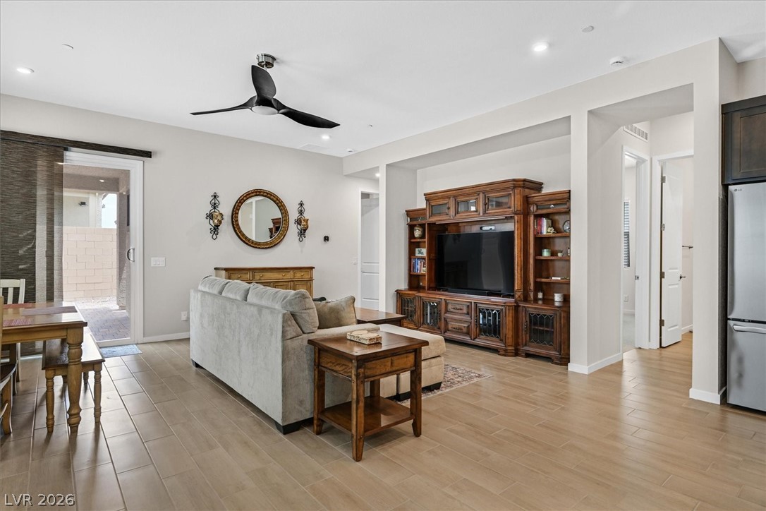 834 Eaton Falls Street Henderson NV 89011