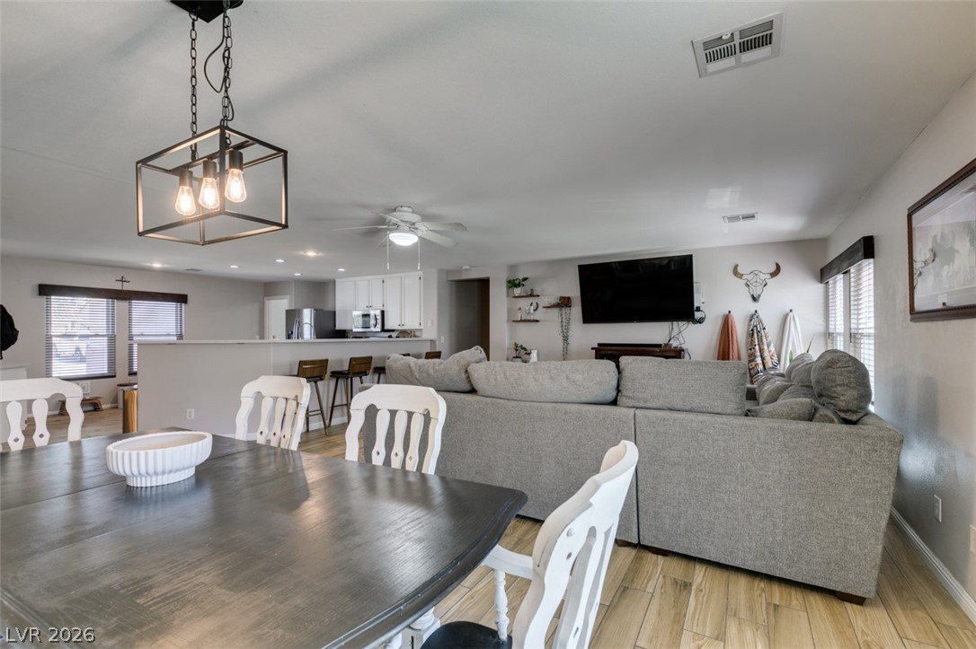 6447 Cayley Las Vegas NV 89110