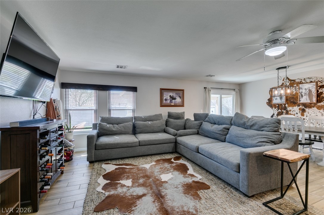 6447 Cayley Las Vegas NV 89110