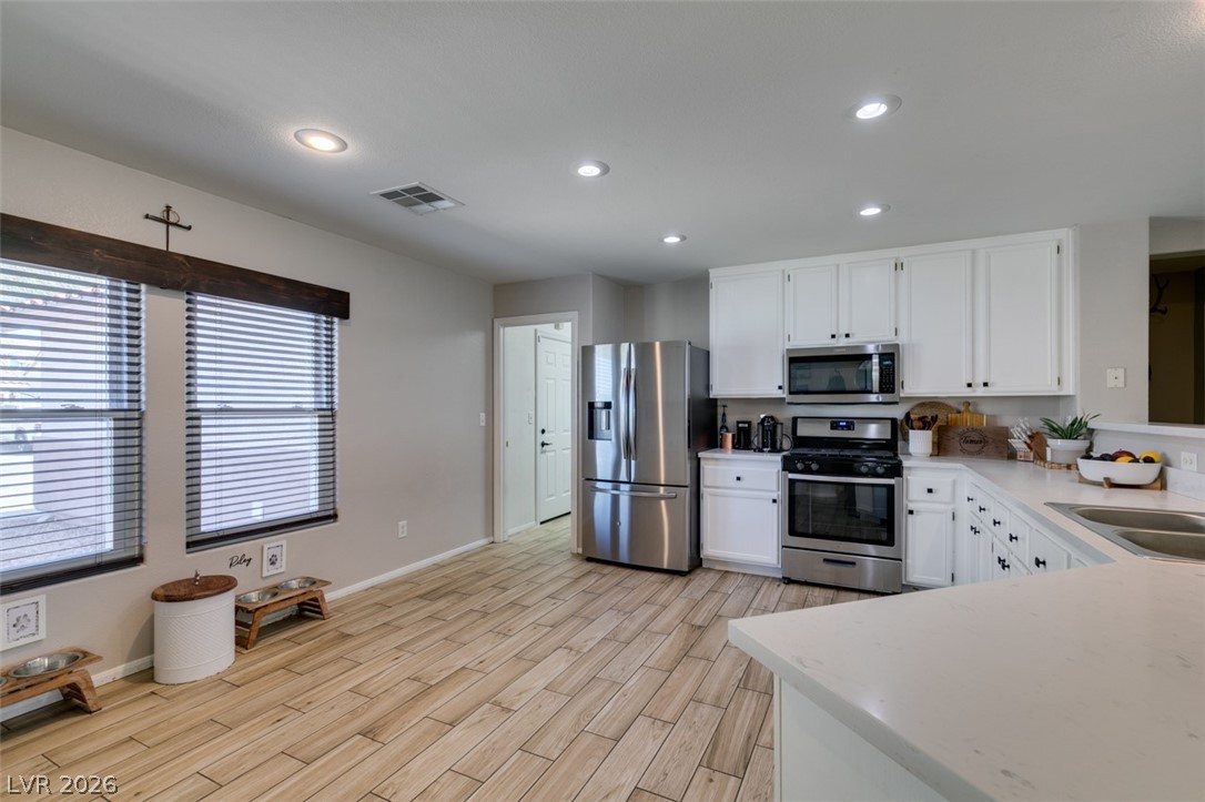 6447 Cayley Las Vegas NV 89110